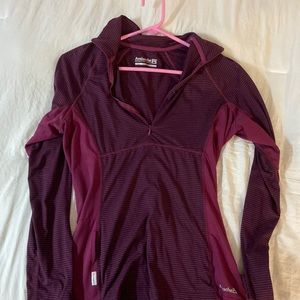 Running quarter zip pullover